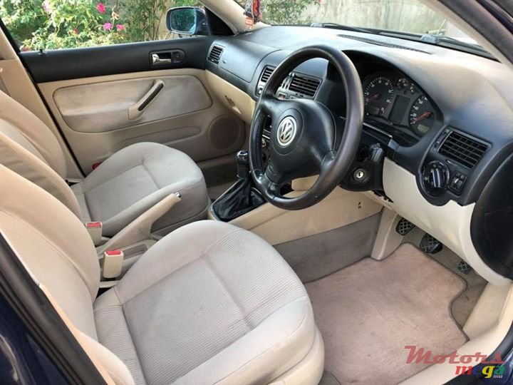 2001' Volkswagen Bora photo #6