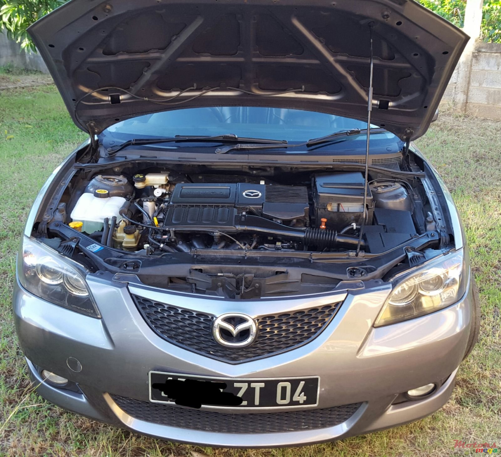 2004' Mazda 3 photo #7