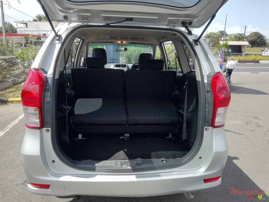2014' Toyota Avanza photo #2