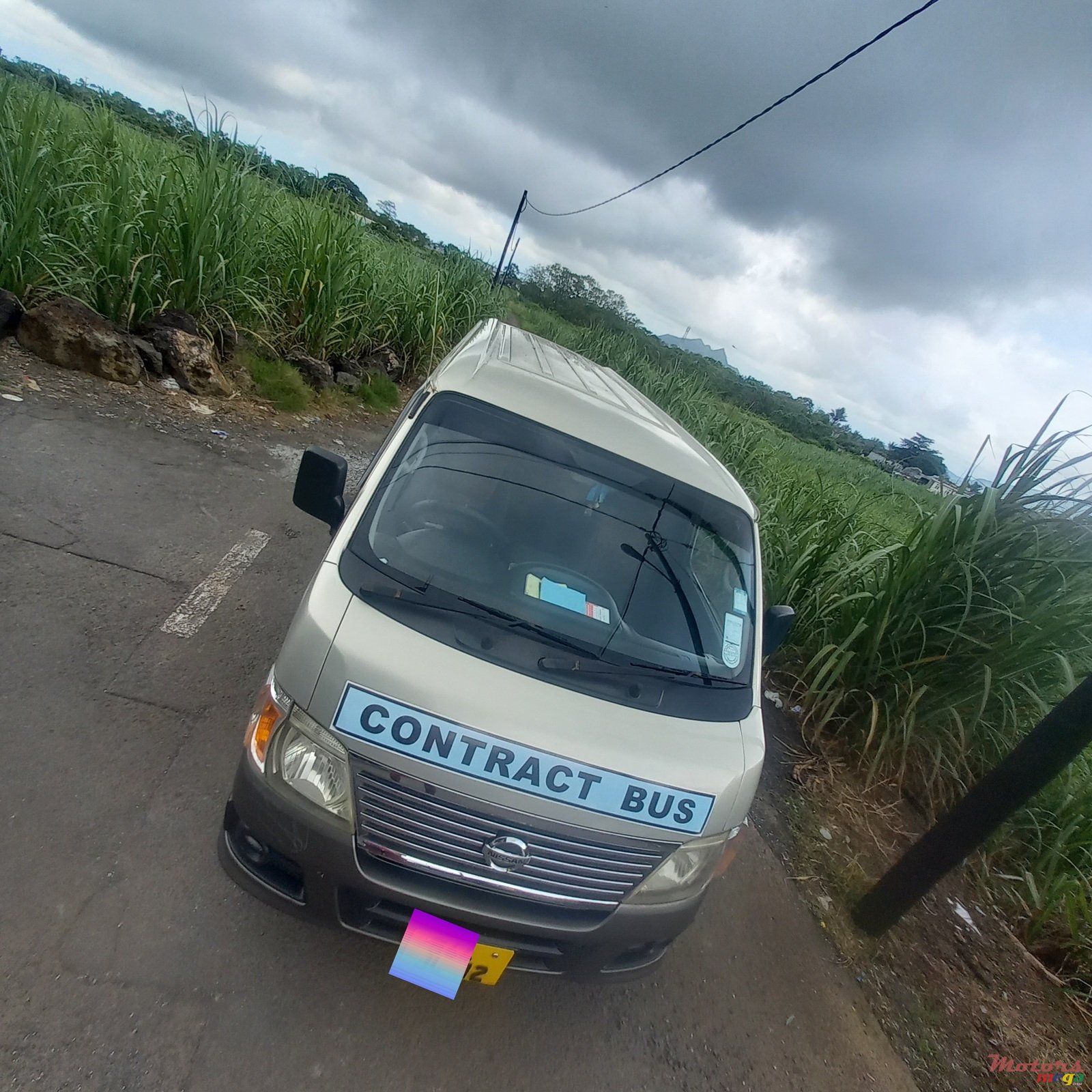 2012' Nissan Urvan photo #2