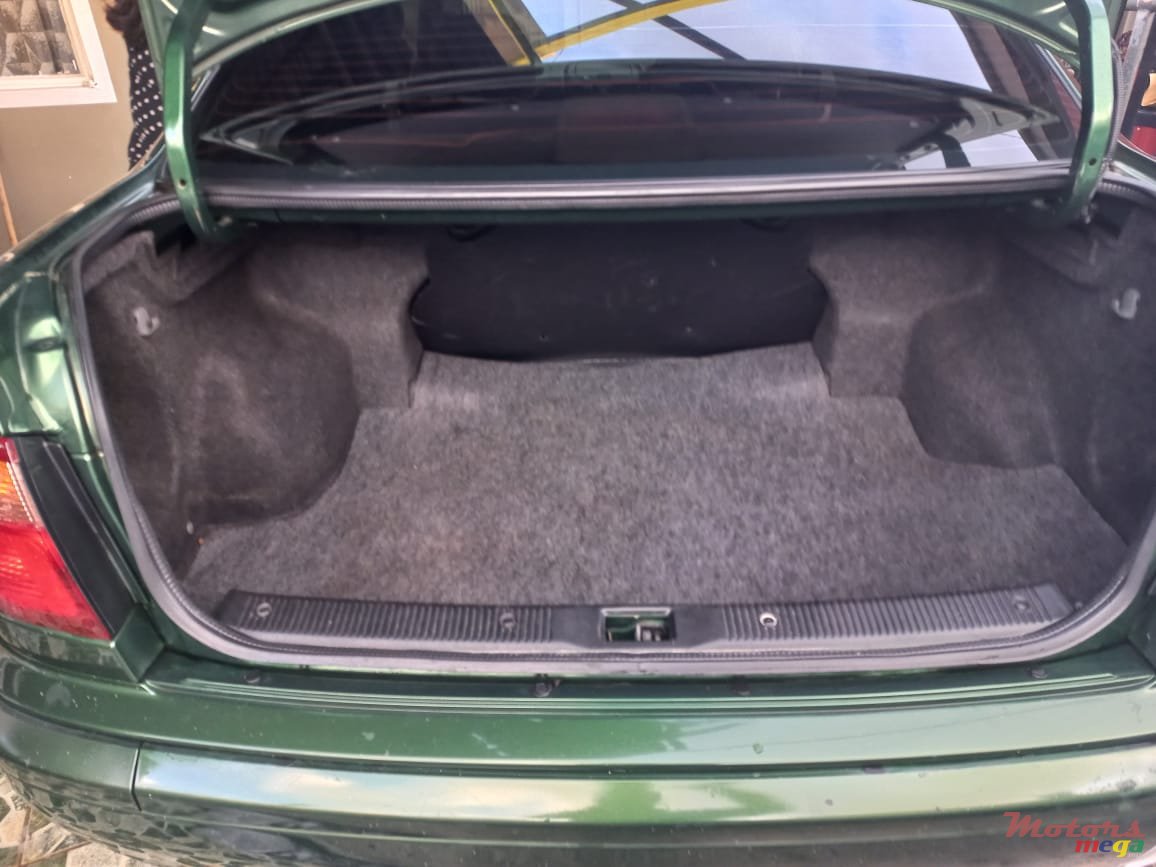 2001' Nissan Sunny photo #6