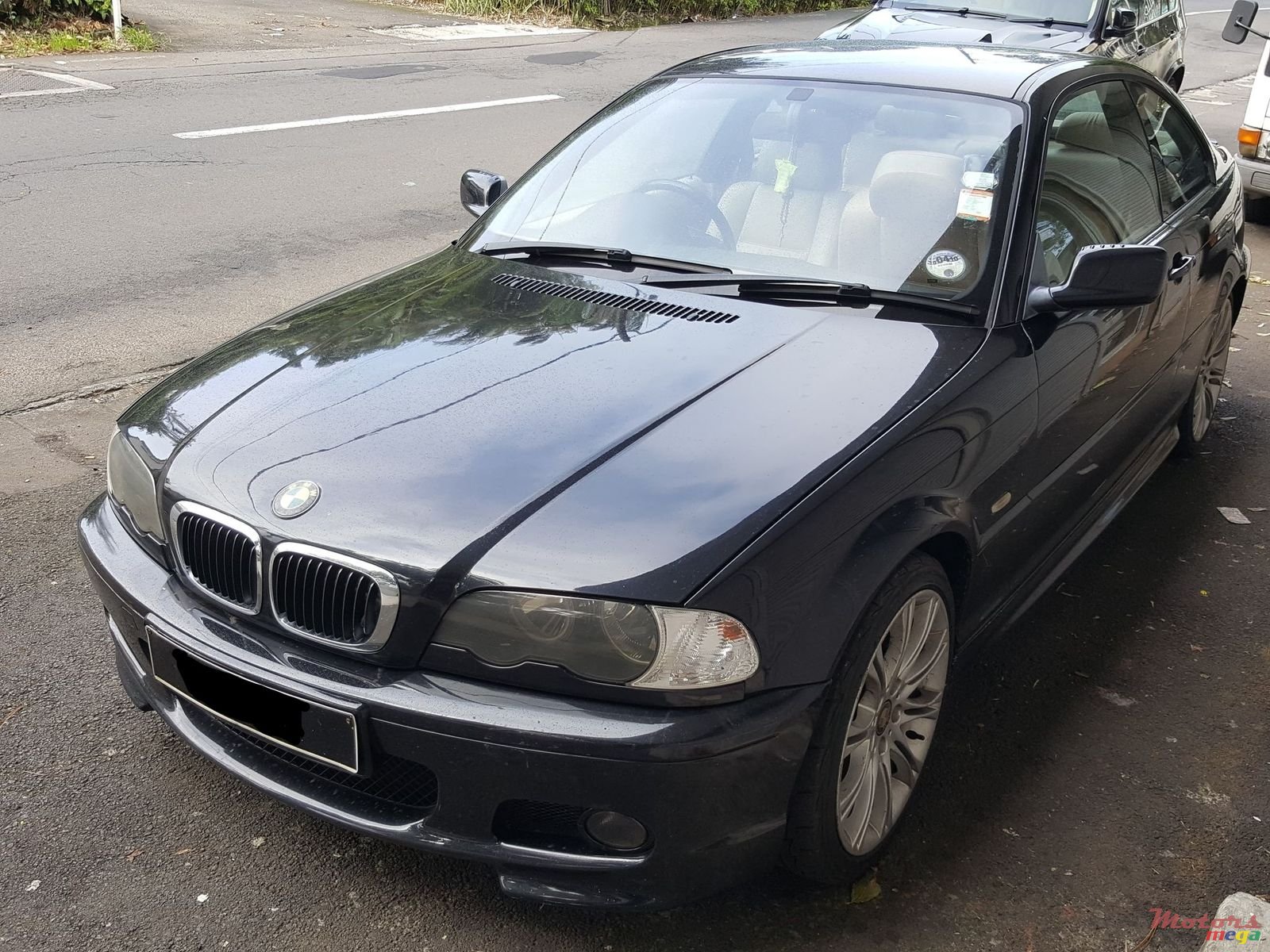 2001' BMW 330 photo #7