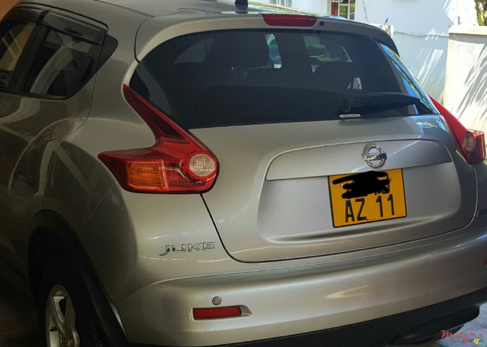 2011' Nissan Juke photo #2