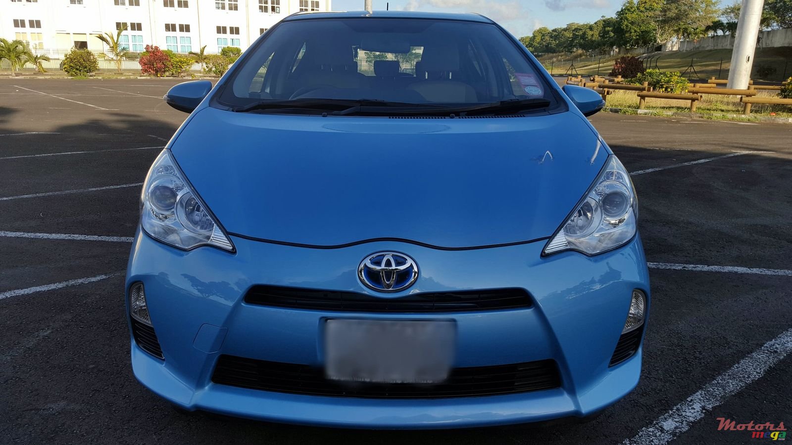 2012' Toyota photo #1