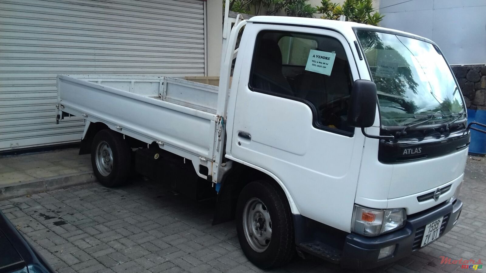 2007' Nissan photo #2