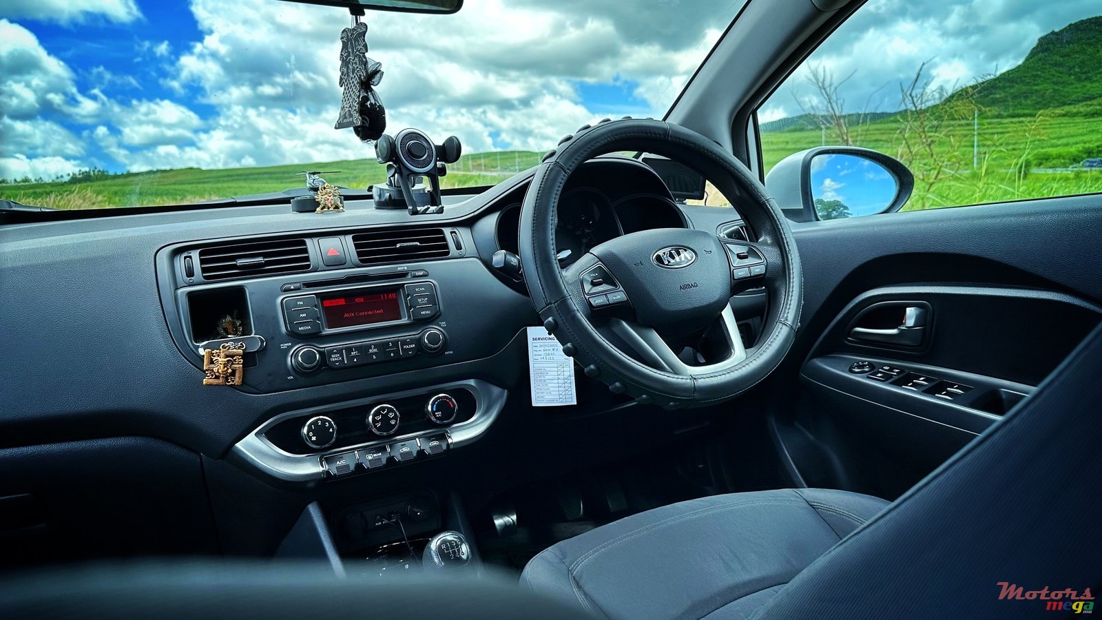 2013' Kia Rio photo #6