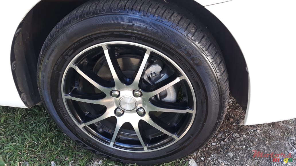 2013' Toyota Axio photo #6