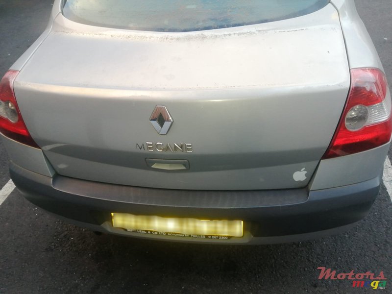 2004' Renault Megane photo #5