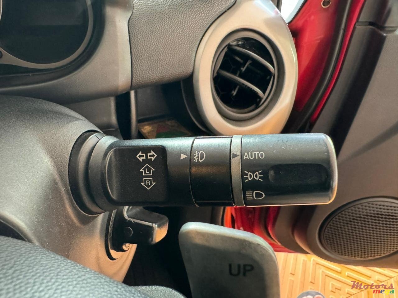 2010' Mazda Demio 1.5L DOHC Sport photo #7