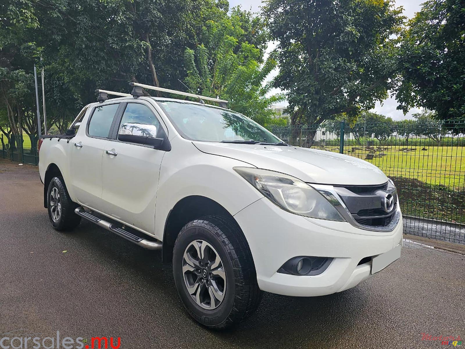 2016' Mazda BT-50 3.2 4x4 photo #2