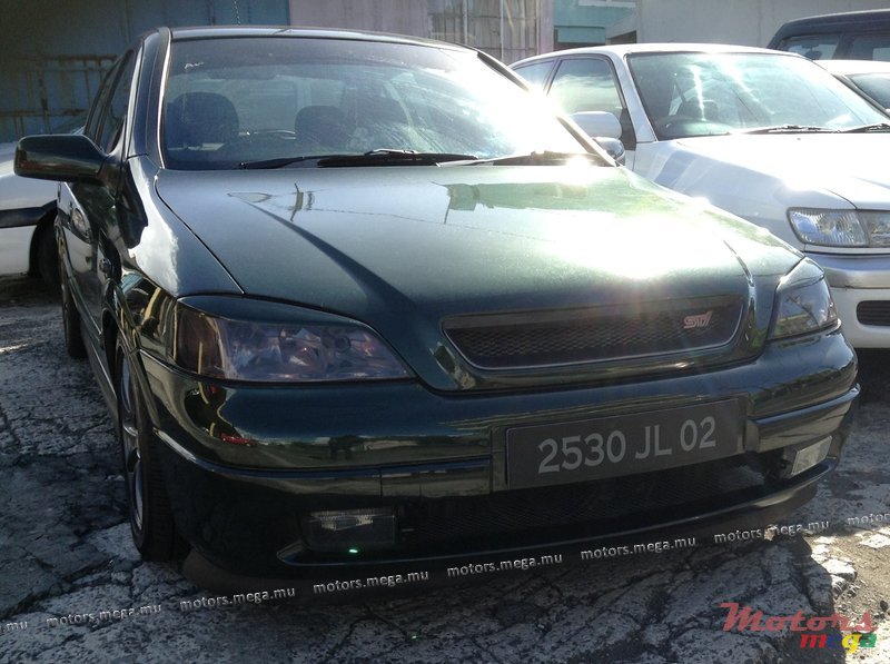 2002' Opel photo #1
