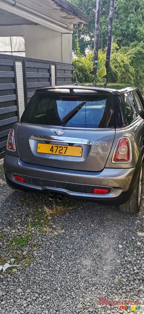 2008' MINI Cooper S turbo photo #2