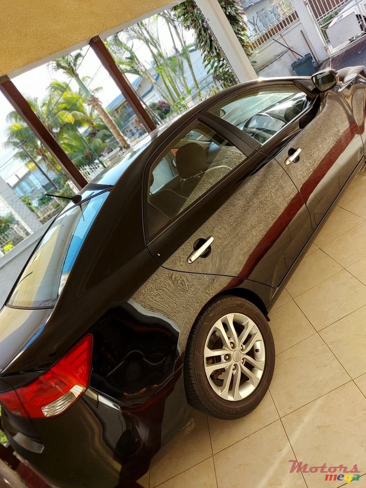 2012' Kia Cerato photo #3