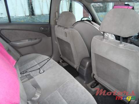1998' Nissan Sunny B15 photo #5