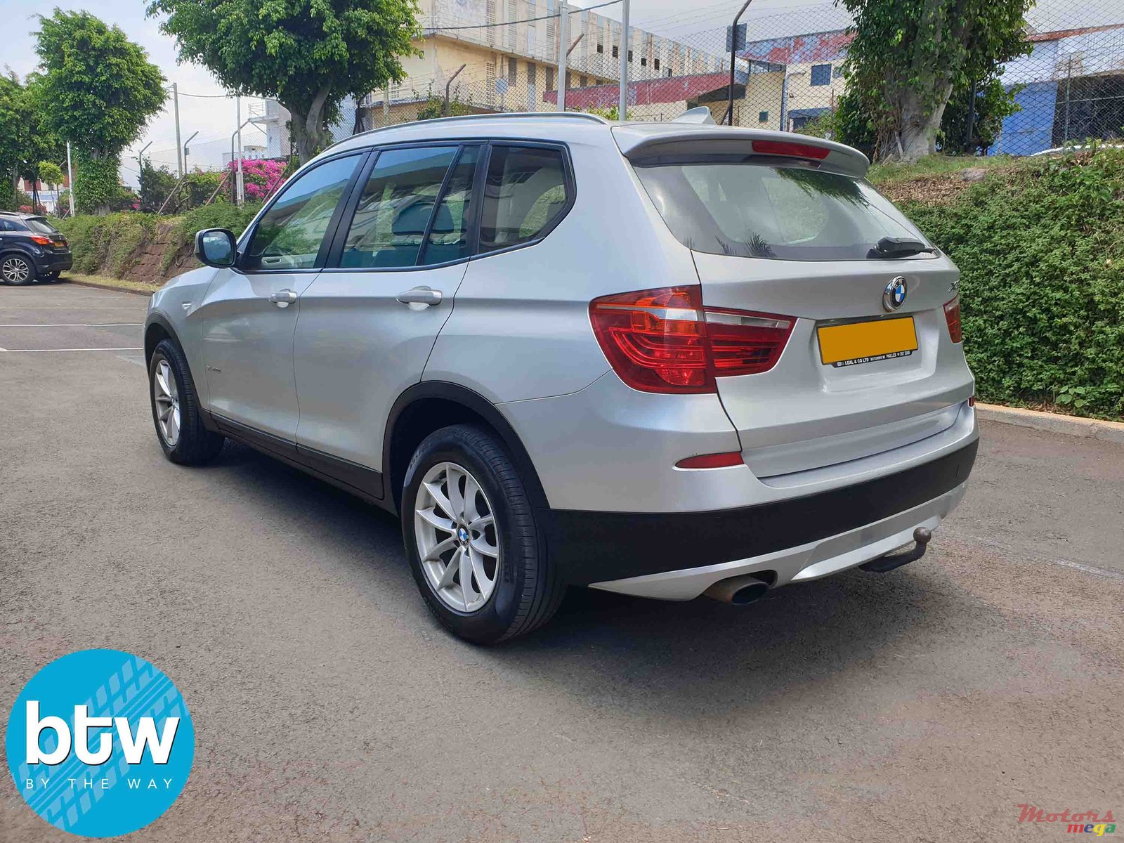 2013' BMW X3 xDRIVE 20i photo #2