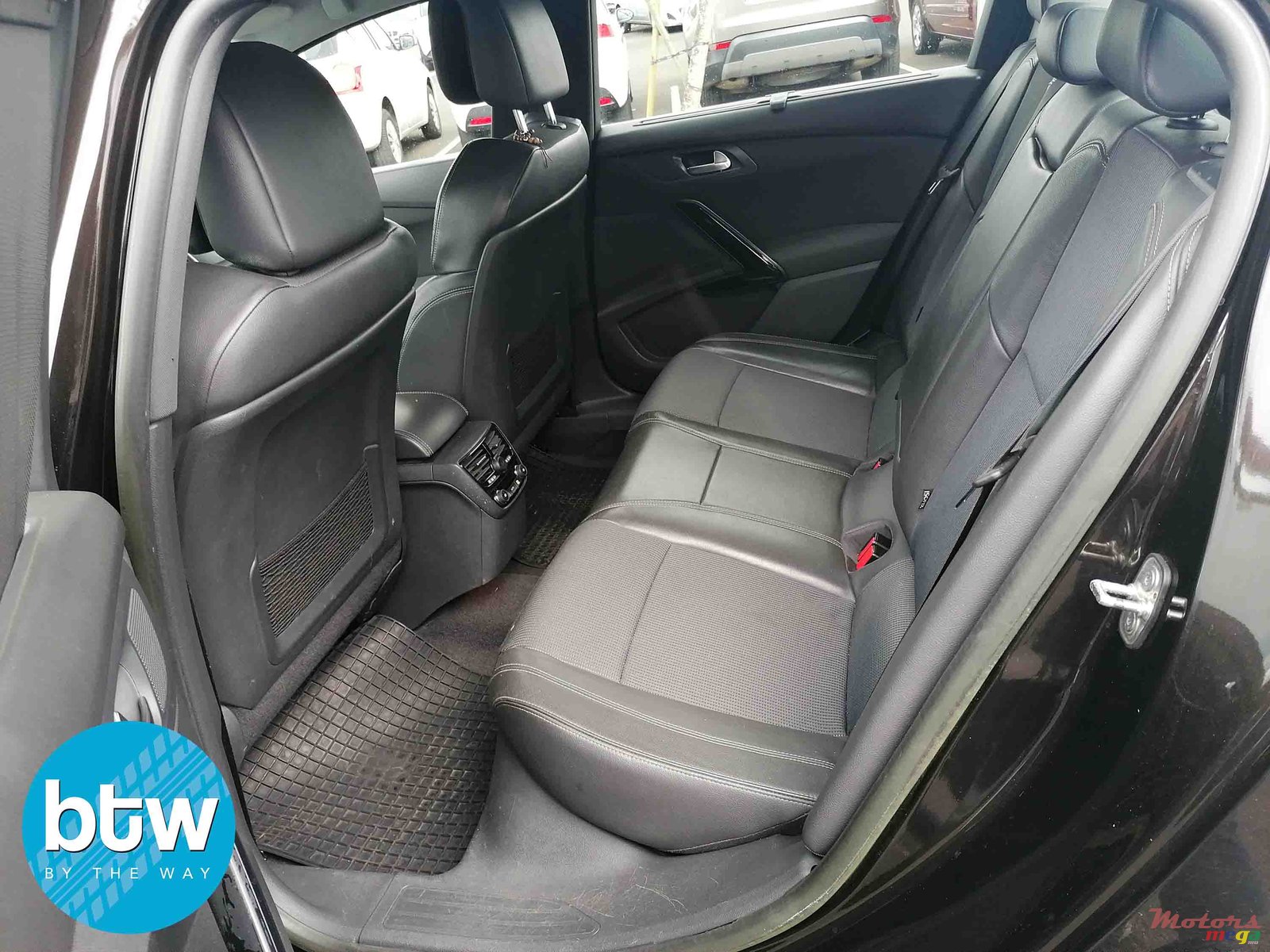 2013' Peugeot 508 photo #3