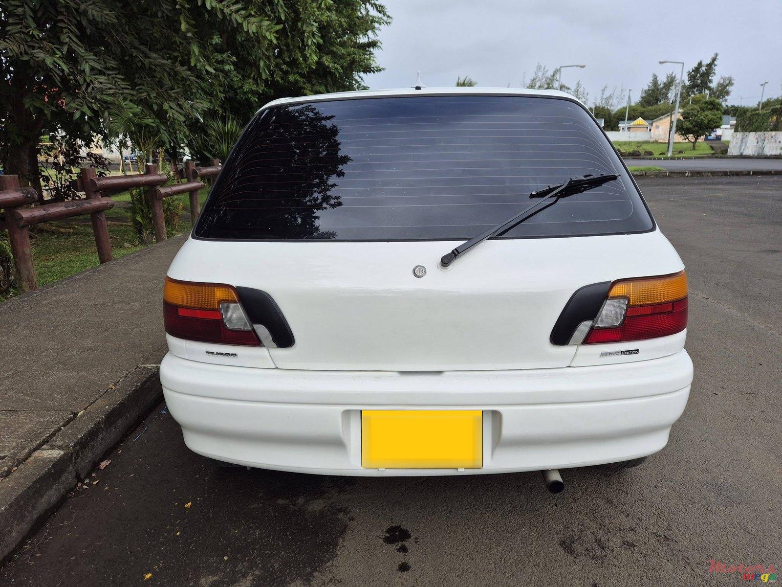 1996' Toyota Starlet photo #4