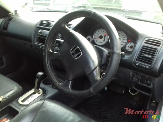 2001' Honda Civic VTI photo #7