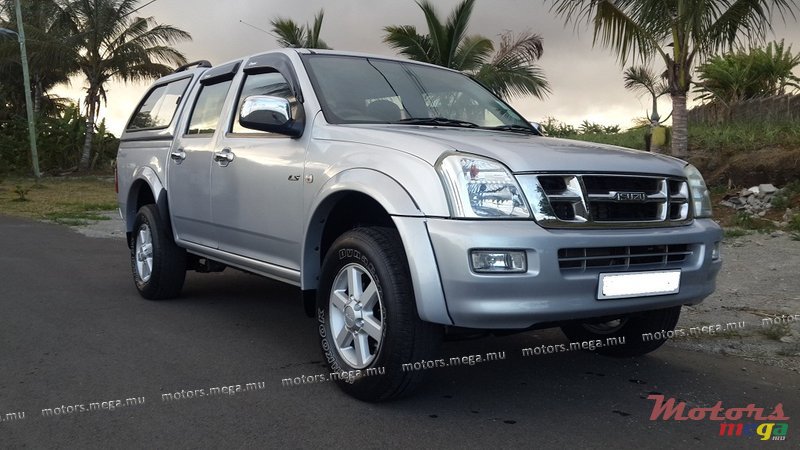 2004' Isuzu (LS) DMAX 4x4 photo #1