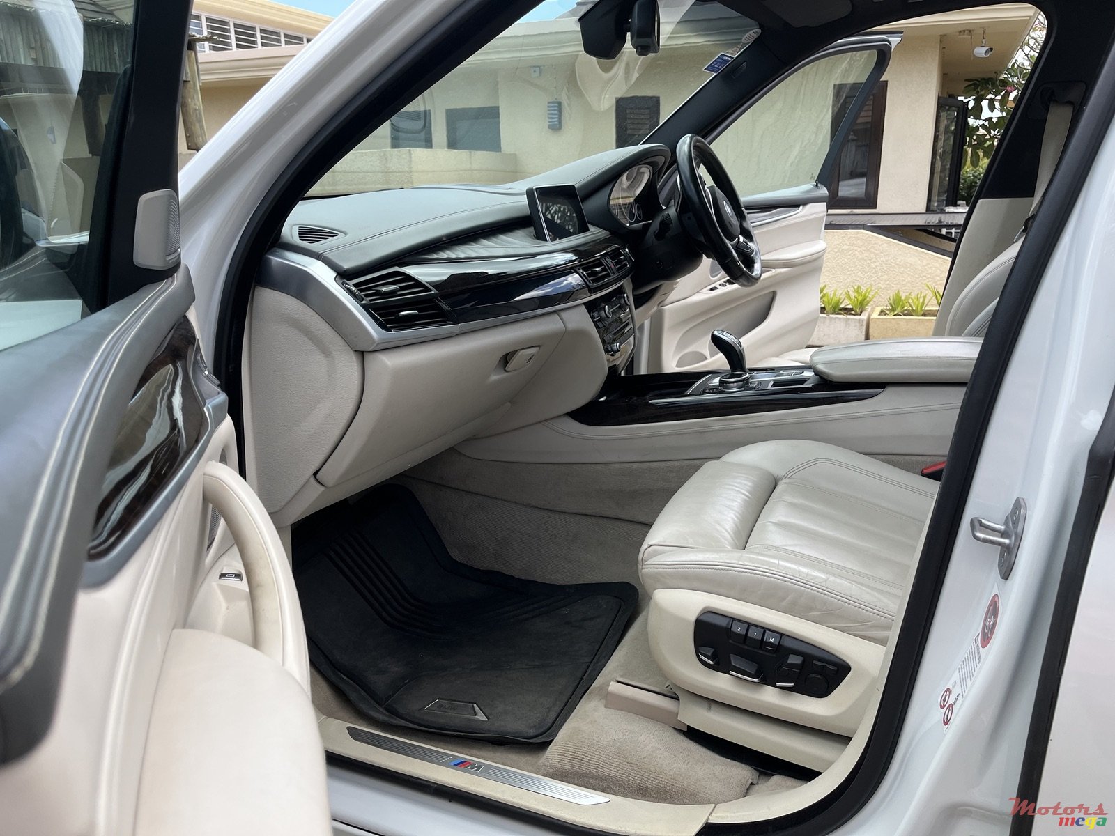 2014' BMW X5 M photo #5