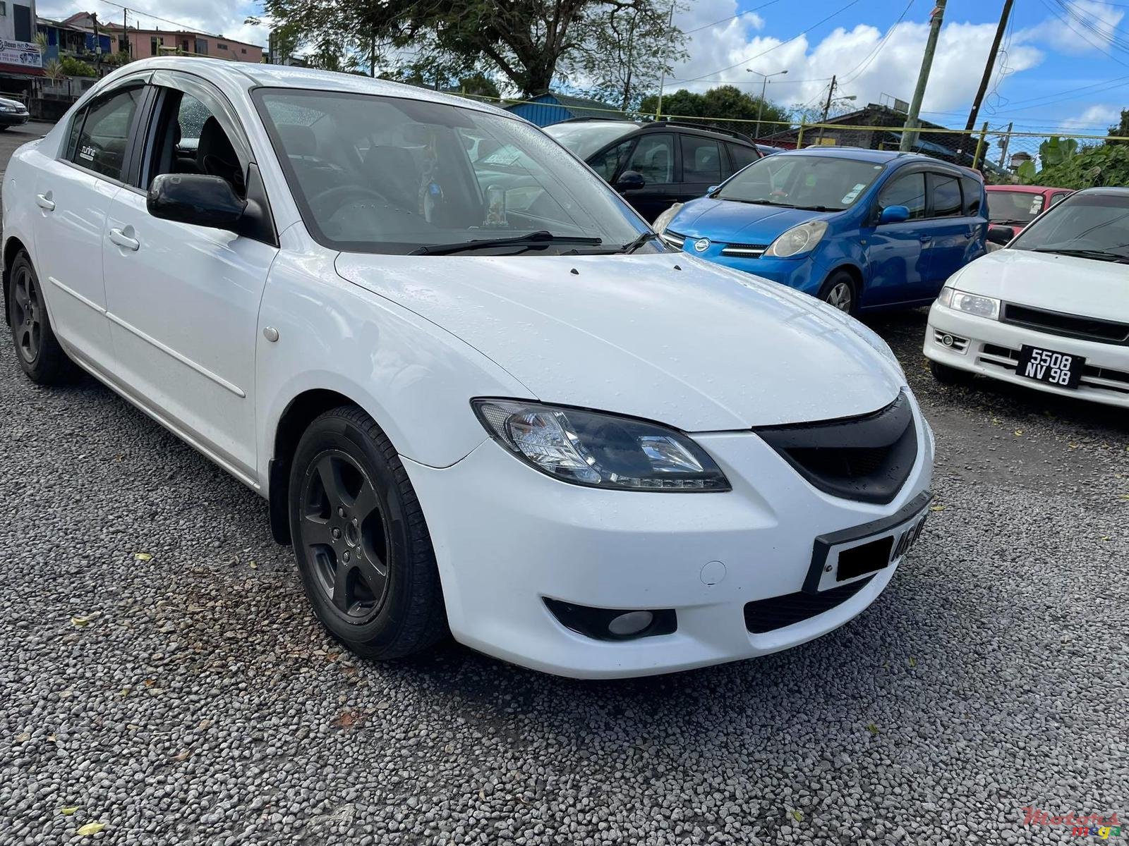 2007' Mazda 3 photo #1