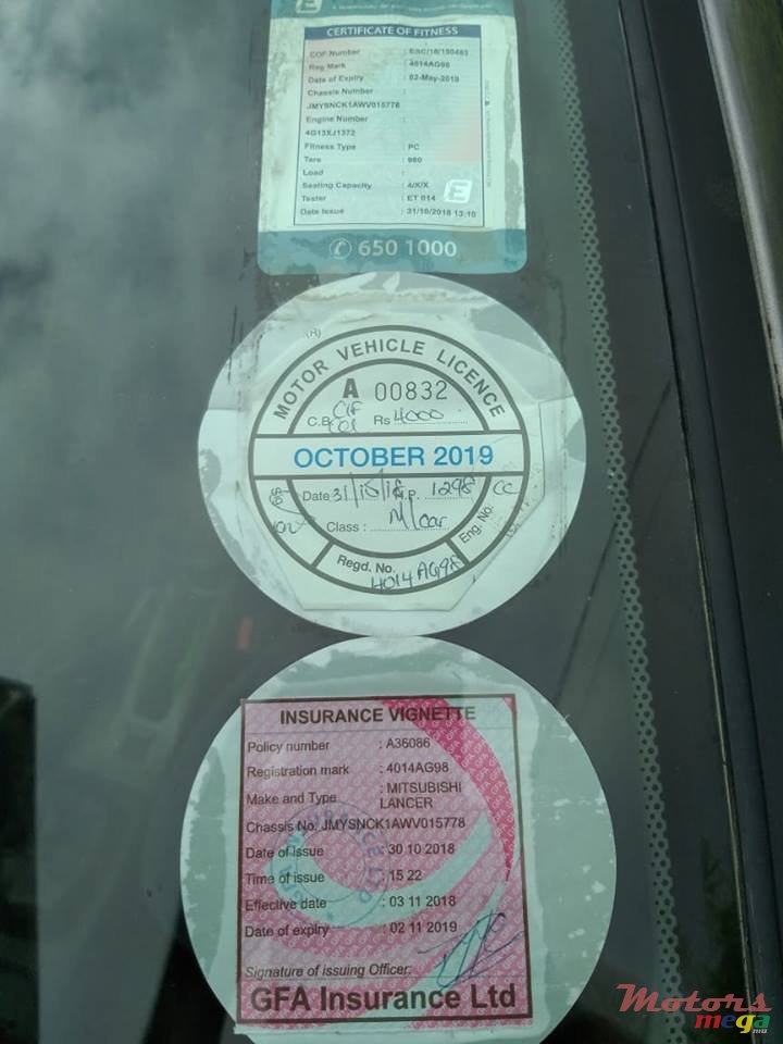 1998' Mitsubishi Lancer 1.3l GL photo #5