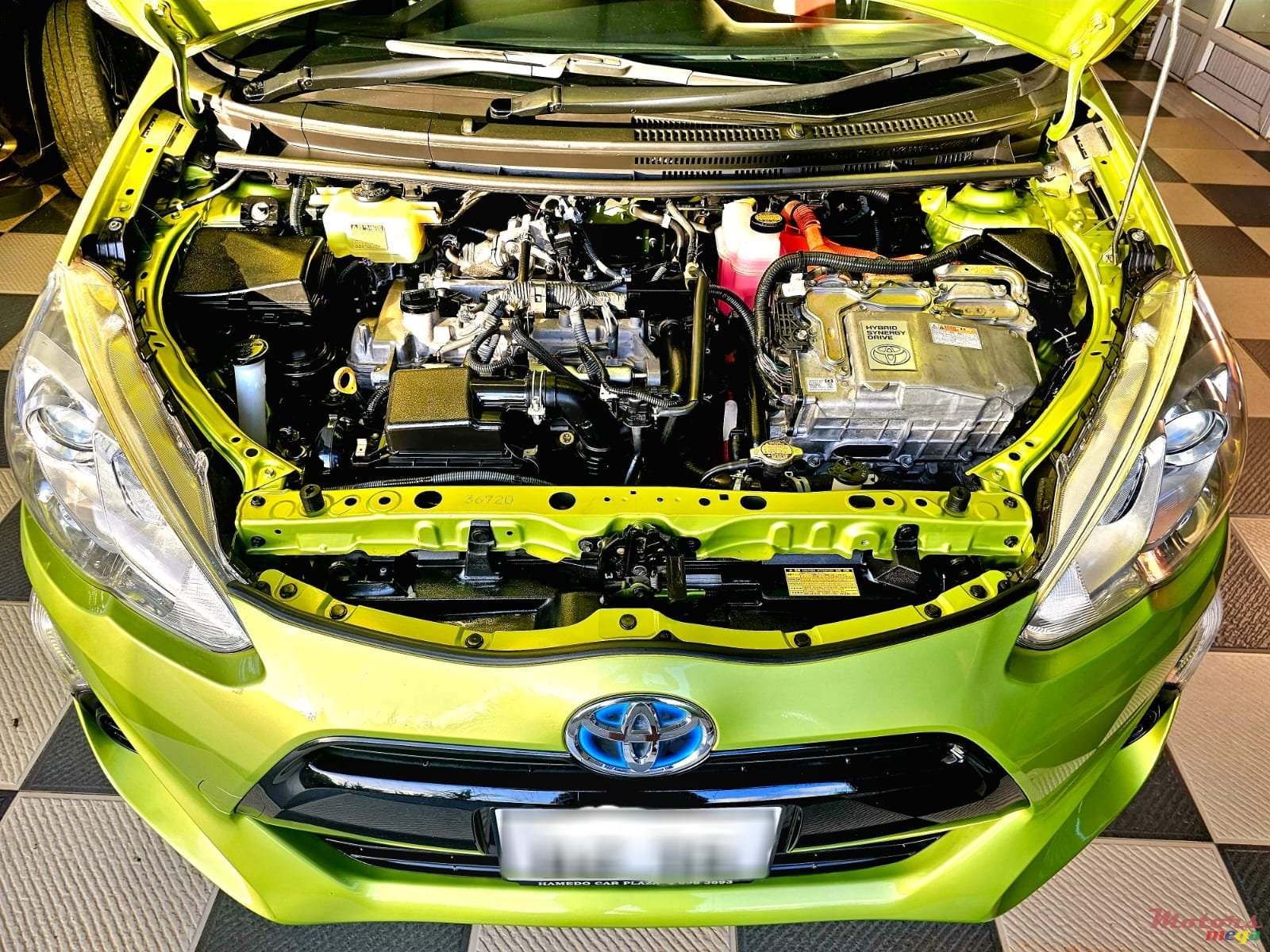 2015' Toyota Aqua photo #7