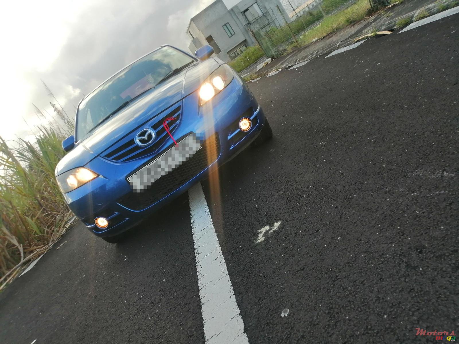 2005' Mazda photo #2