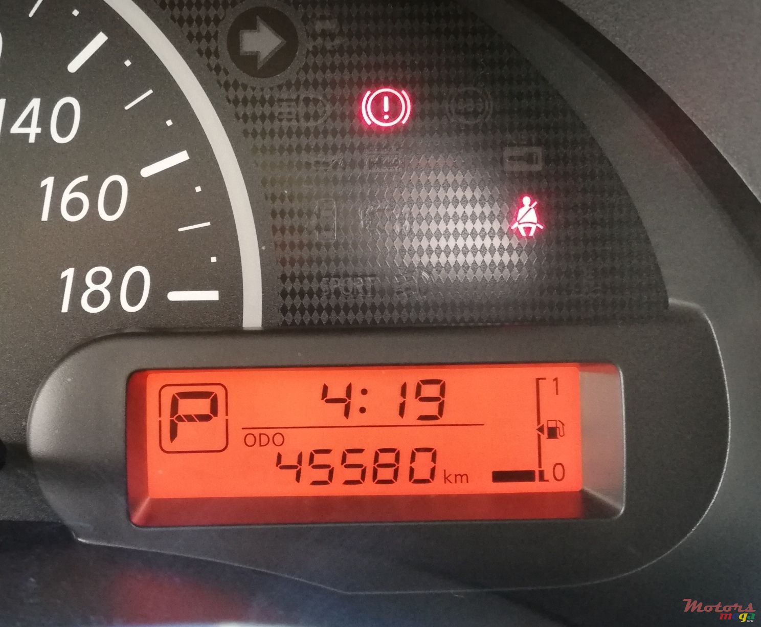 2014' Nissan March photo #2