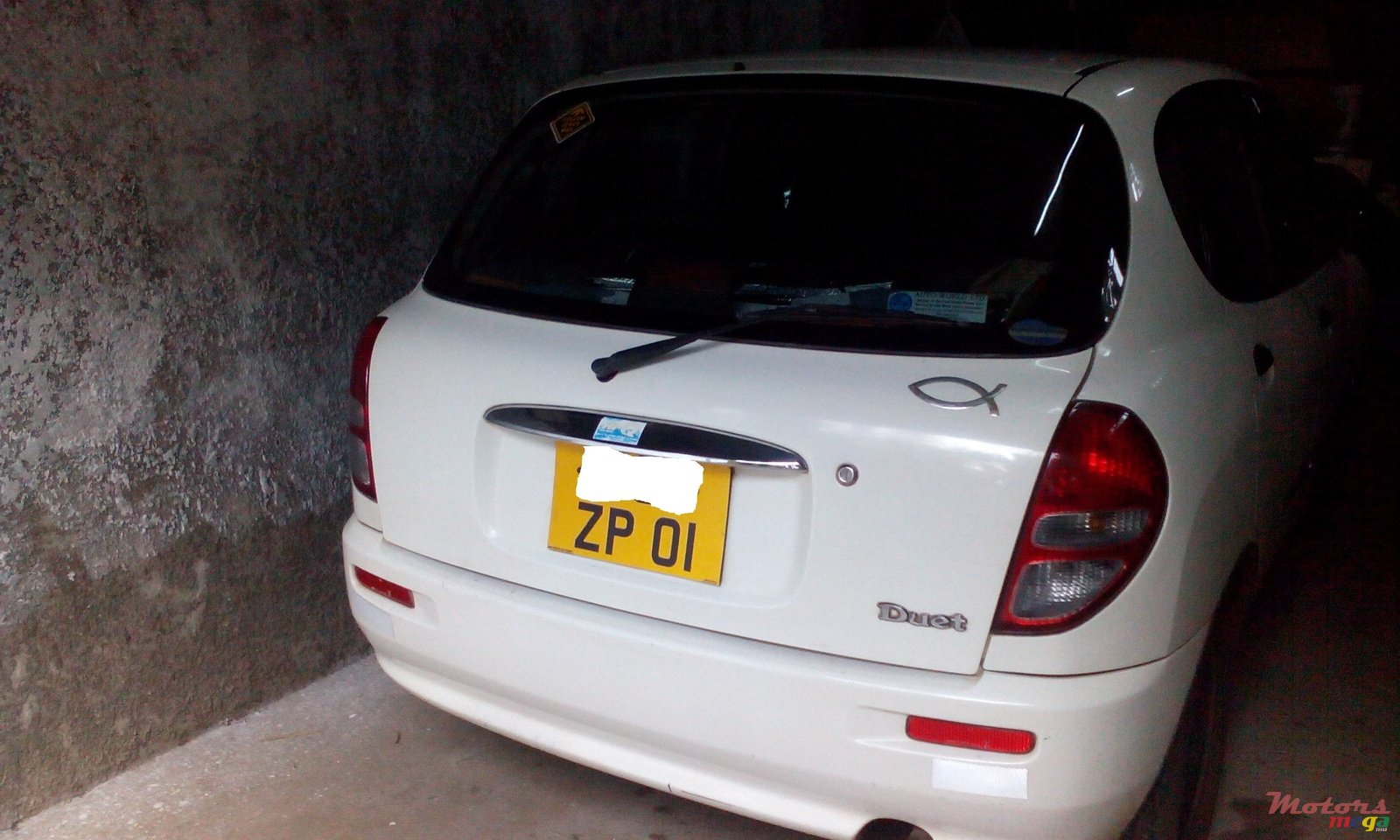 2001' Toyota duet photo #1