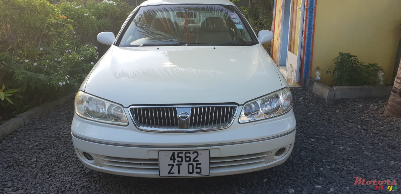 2005' Nissan Bluebird photo #4