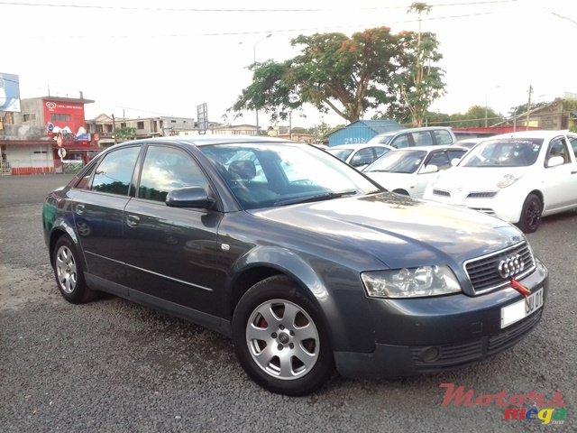 2001' Audi A4 photo #4