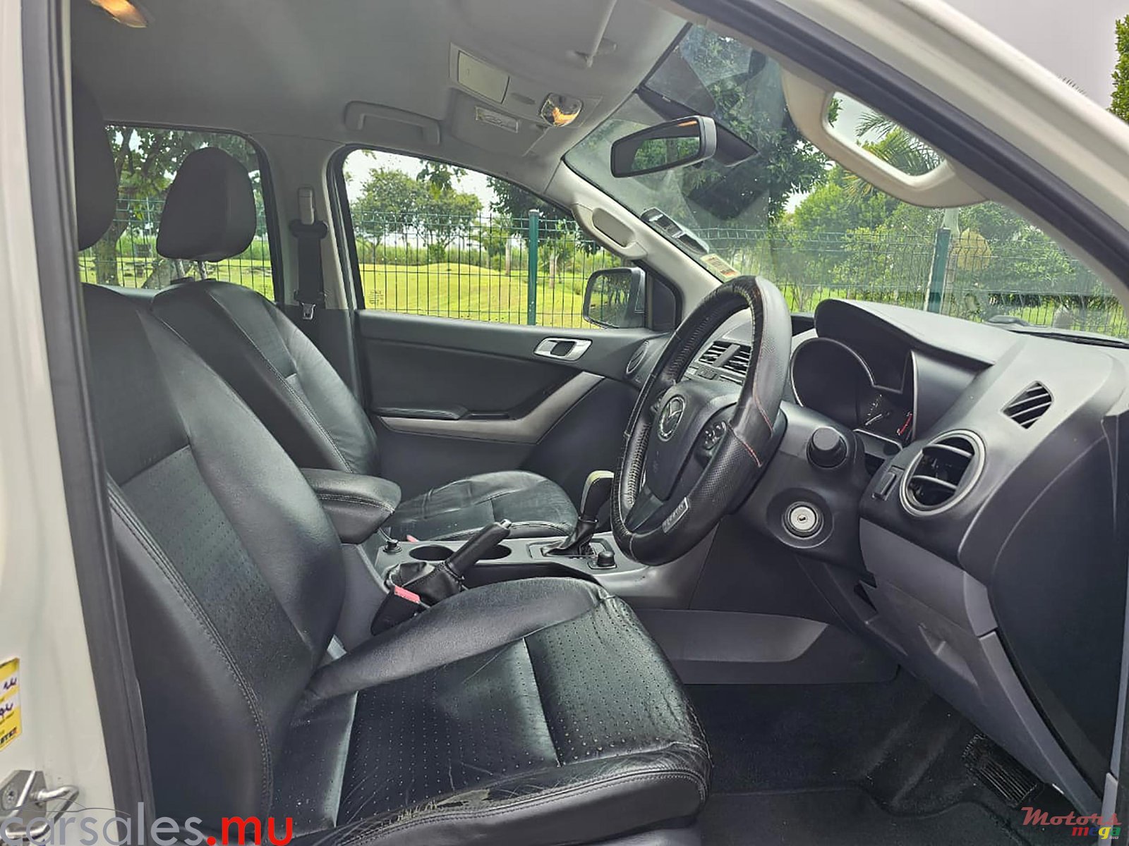 2016' Mazda BT-50 3.2 4x4 photo #6