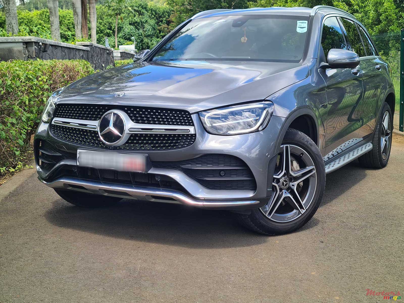 2020' Mercedes-Benz GLC 300 e AMG EQ Power 4 Matic photo #1