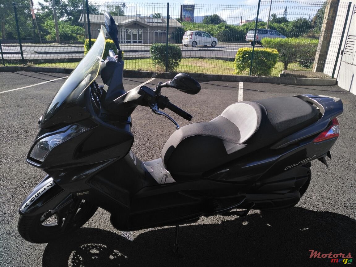 2013' Kymco Downtown 125 photo #1