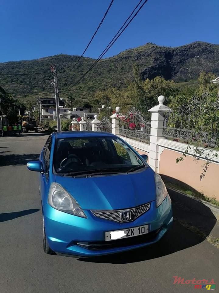 2010' Honda Fit photo #3