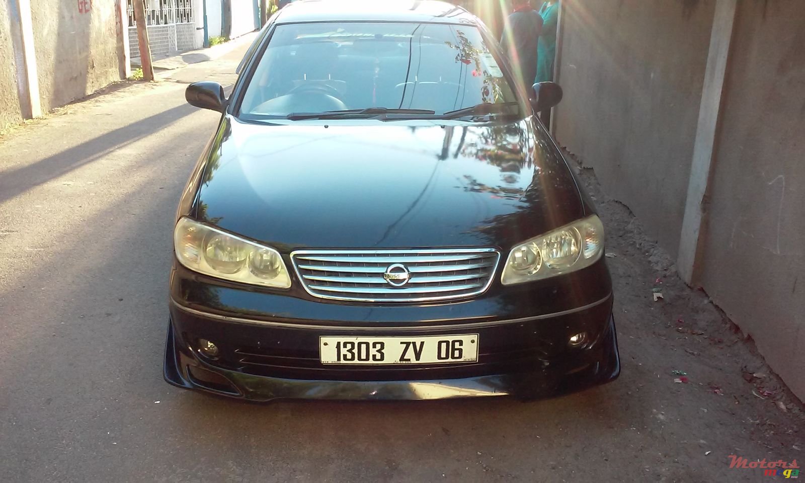 2006' Nissan Sunny photo #1