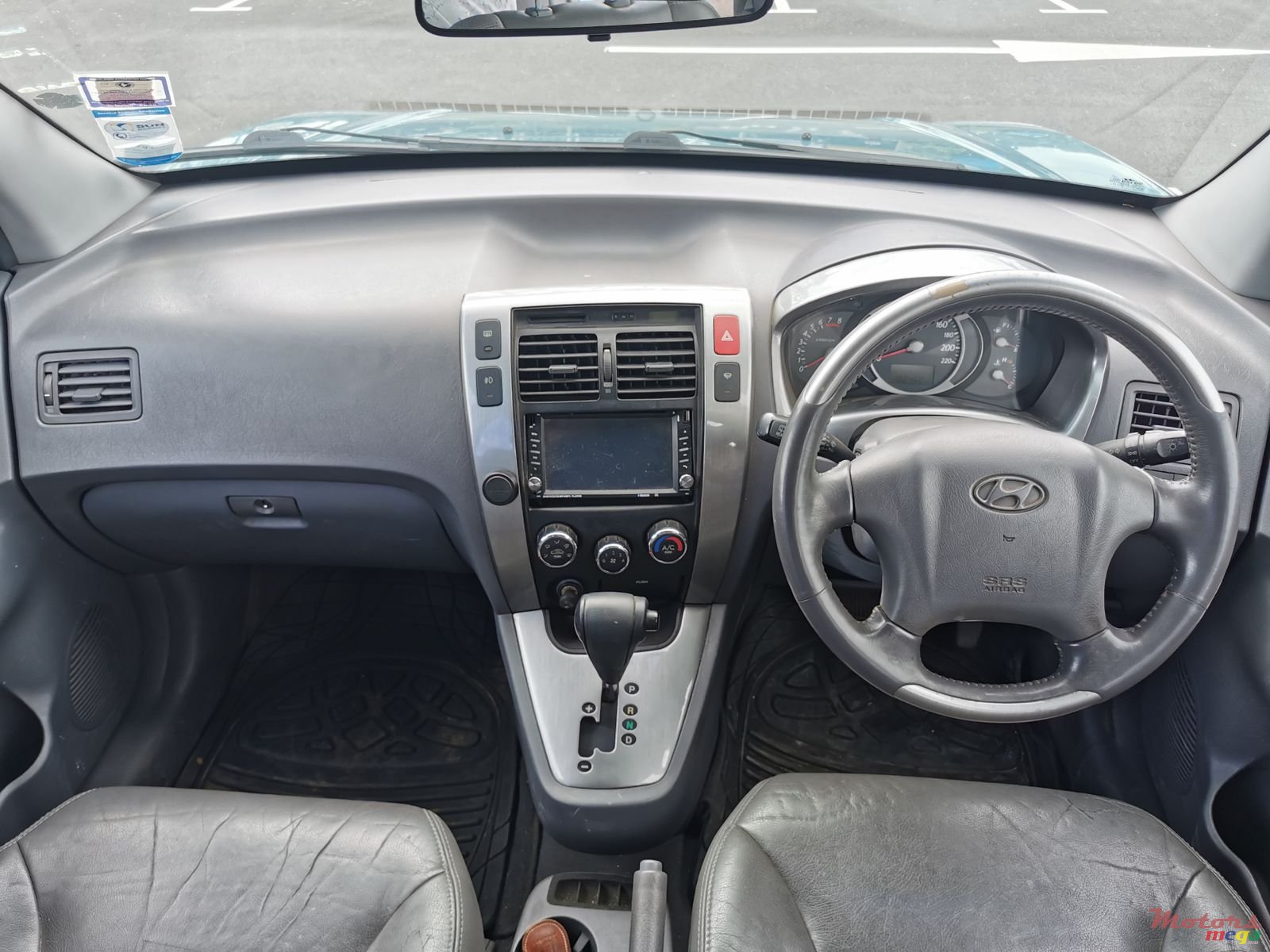 2005' Hyundai Tucson photo #5