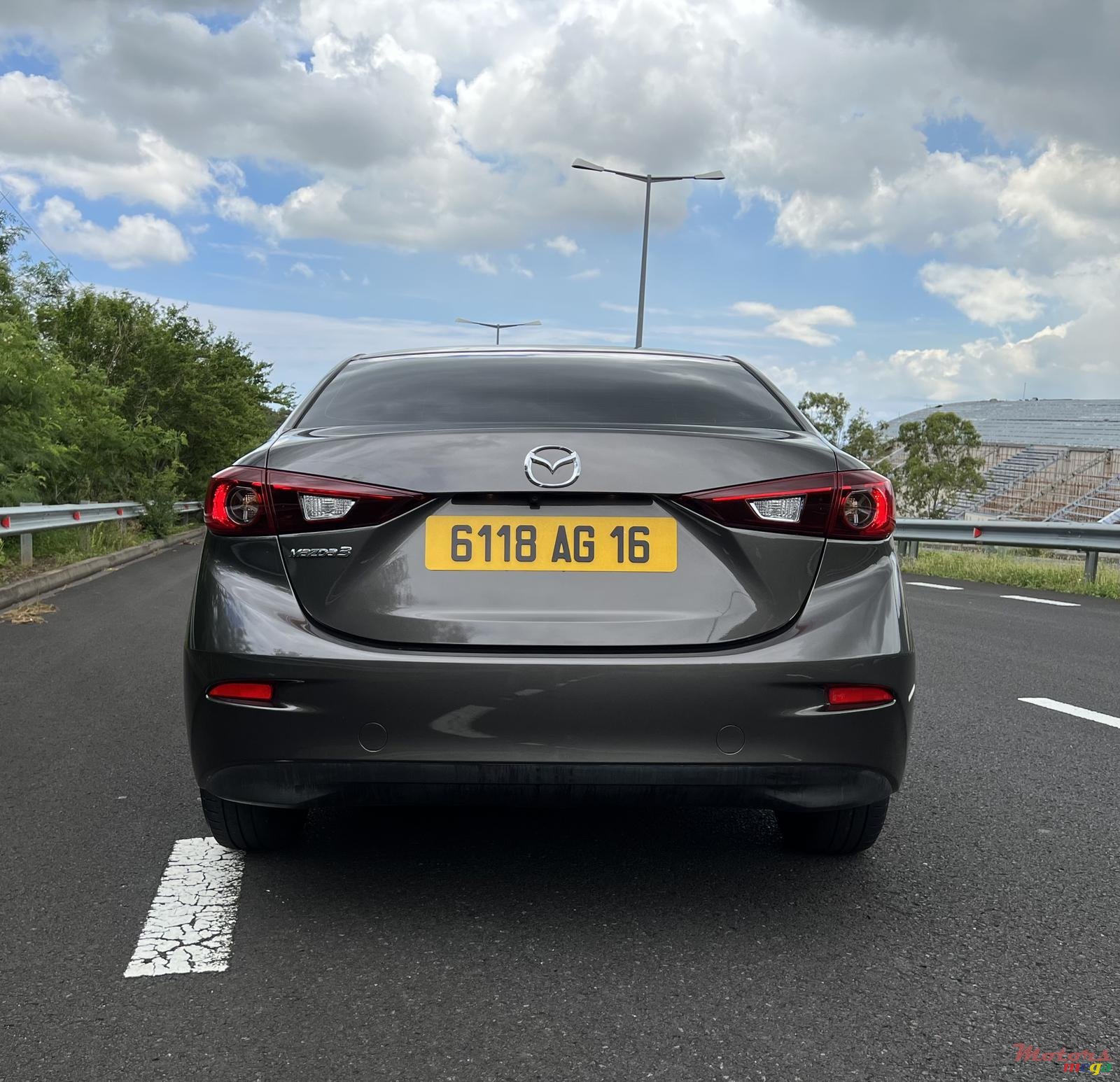 2016' Mazda 3 photo #3