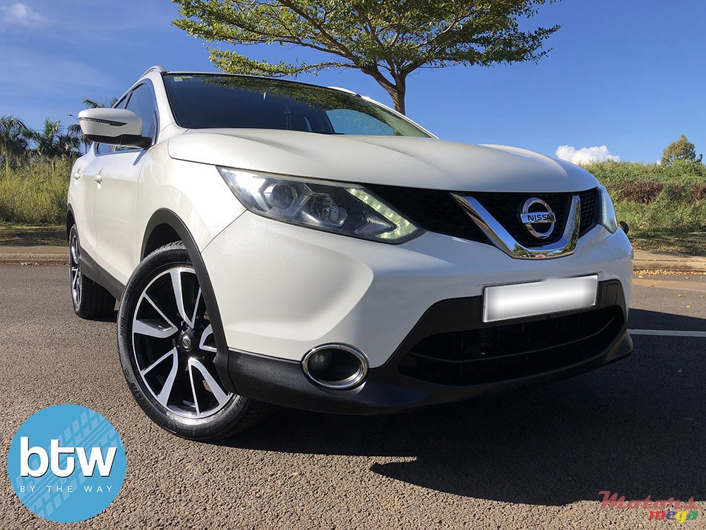 2015' Nissan Qashqai photo #1