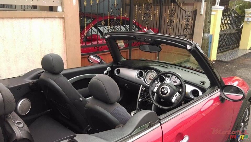 2007' MINI Cooper  Decapotable photo #3