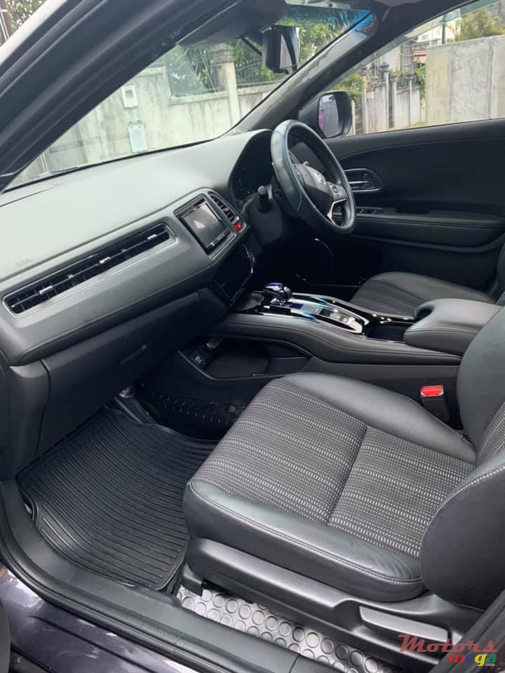 2015' Honda HR-V Vezel photo #7