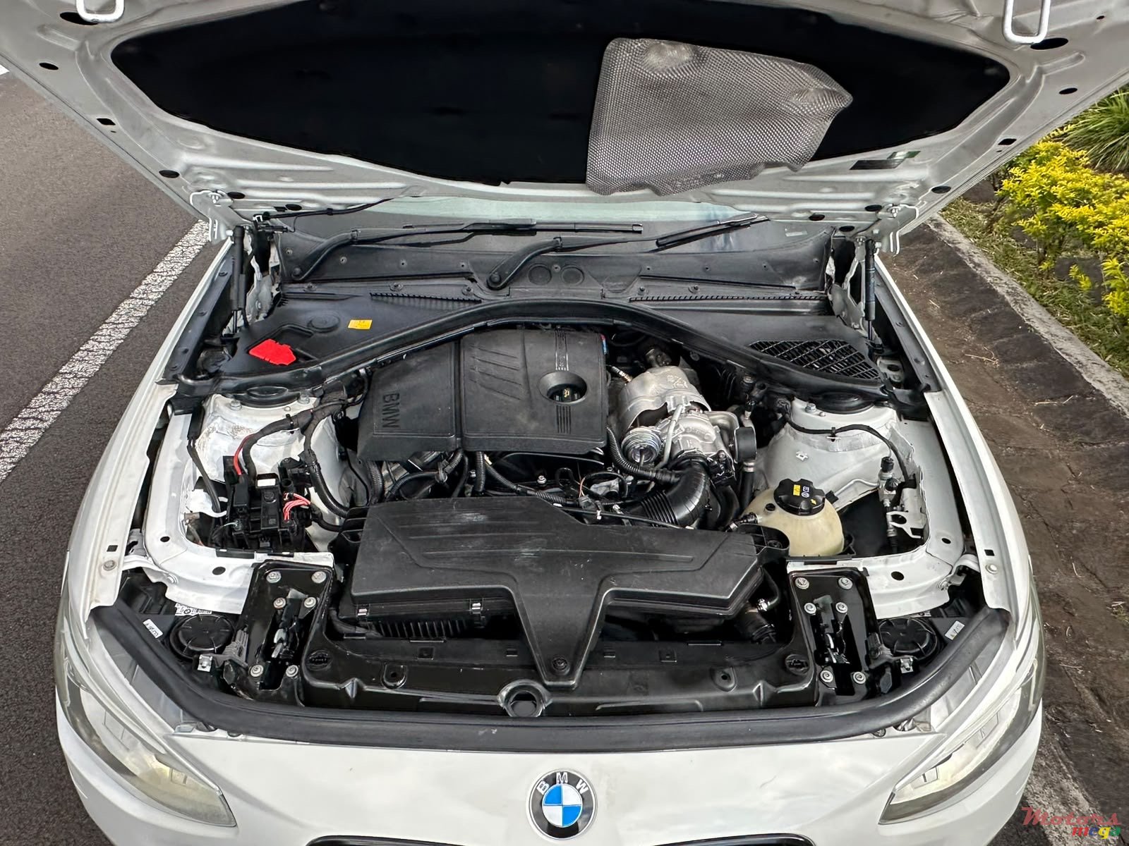 2015' BMW 116i photo #5