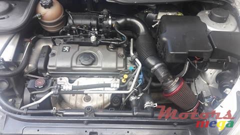 2002' Peugeot 206 photo #6