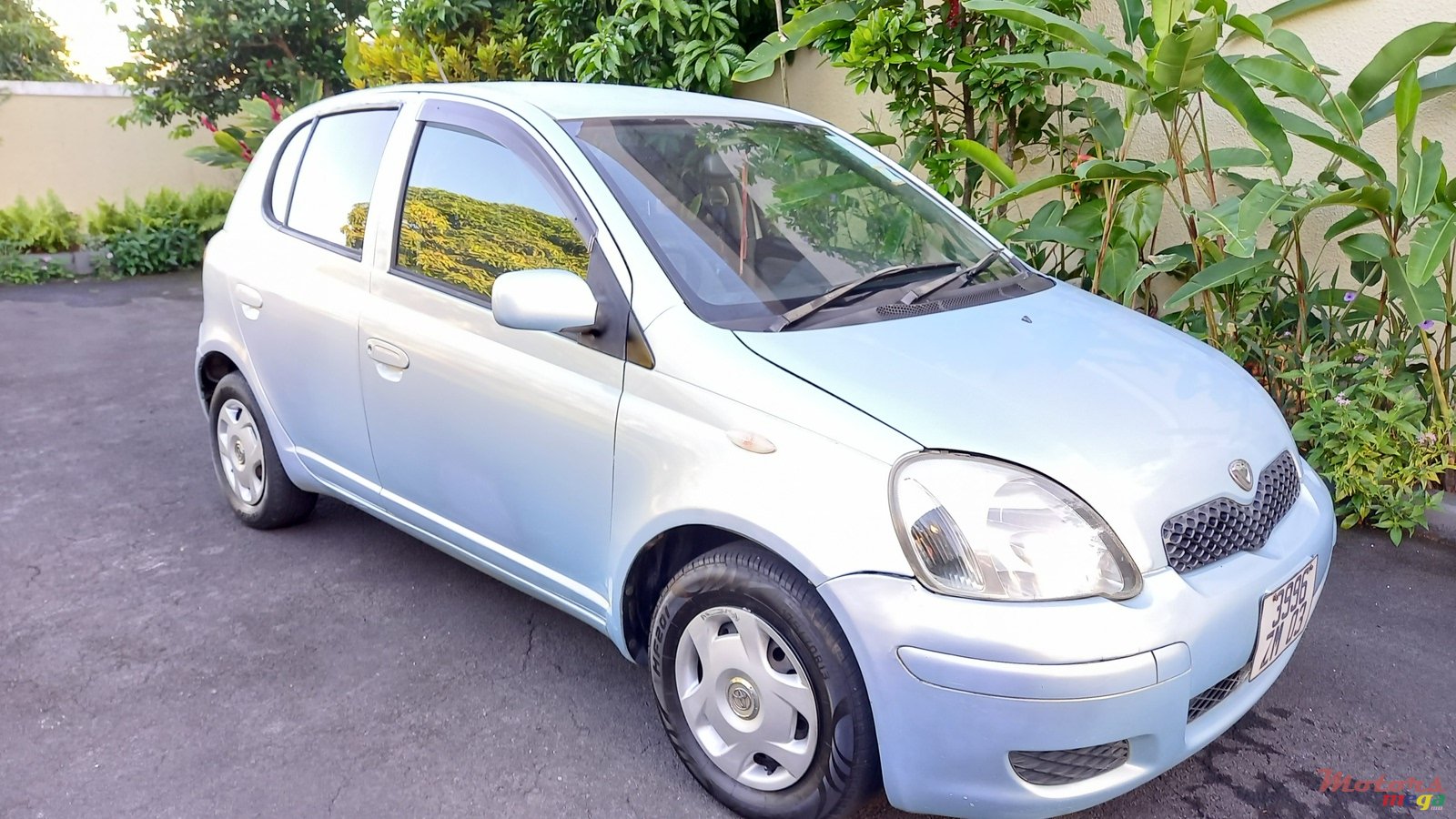 2003' Toyota photo #3