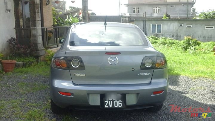 2006' Mazda Axela photo #2