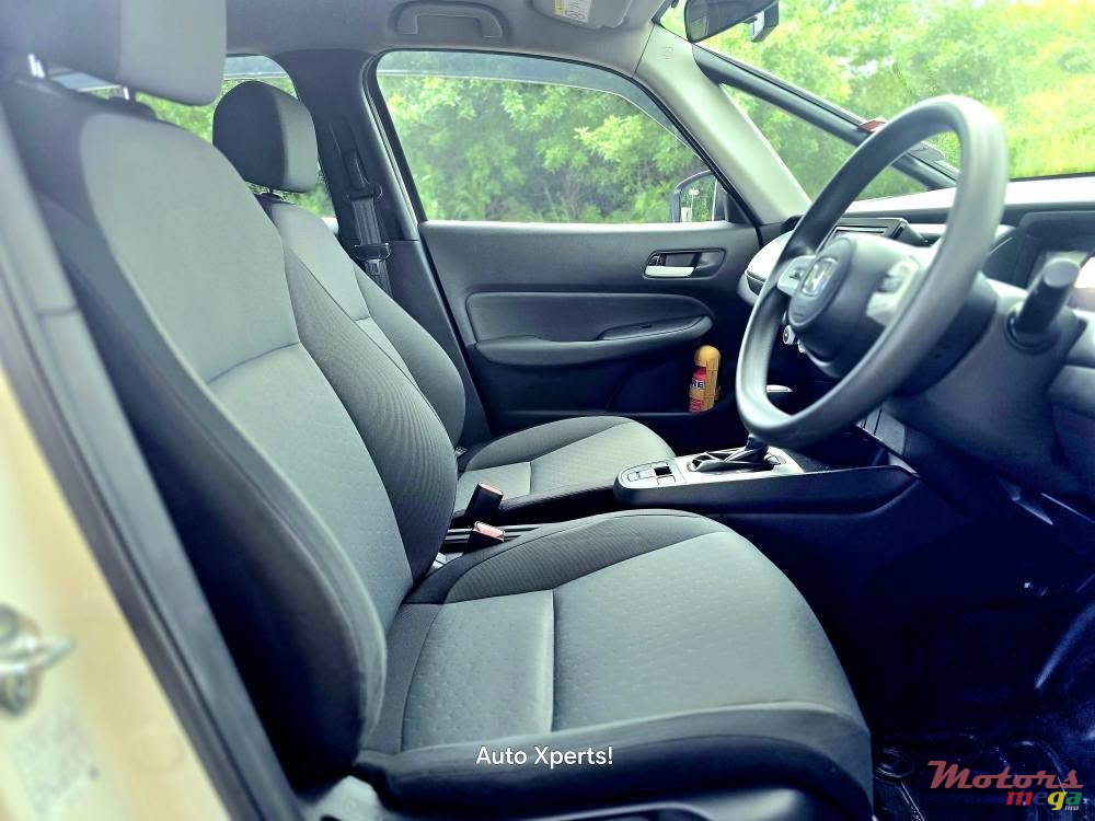 2020' Honda Fit photo #6