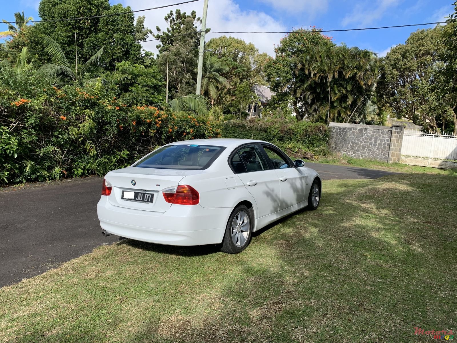 2007' BMW 316 photo #7