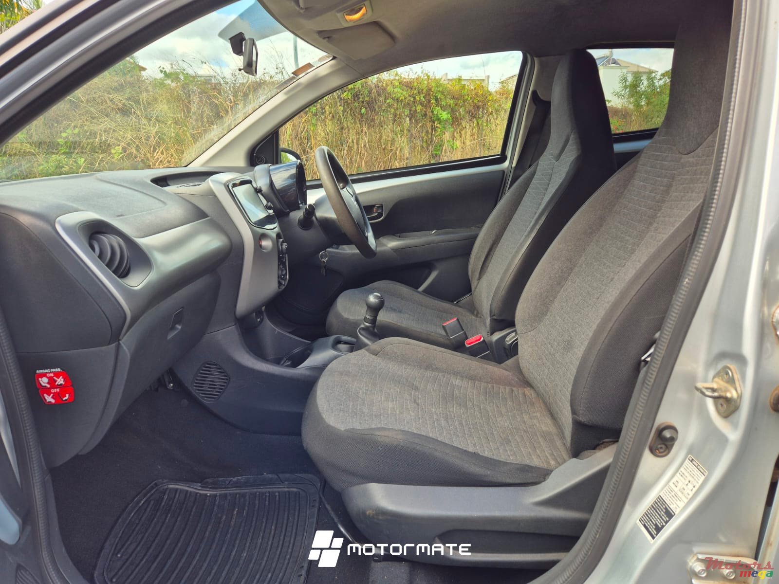 2016' Citroen C1 photo #4