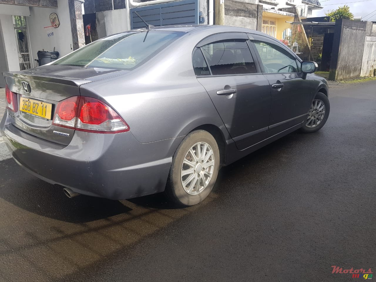 2011' Honda Civic photo #1